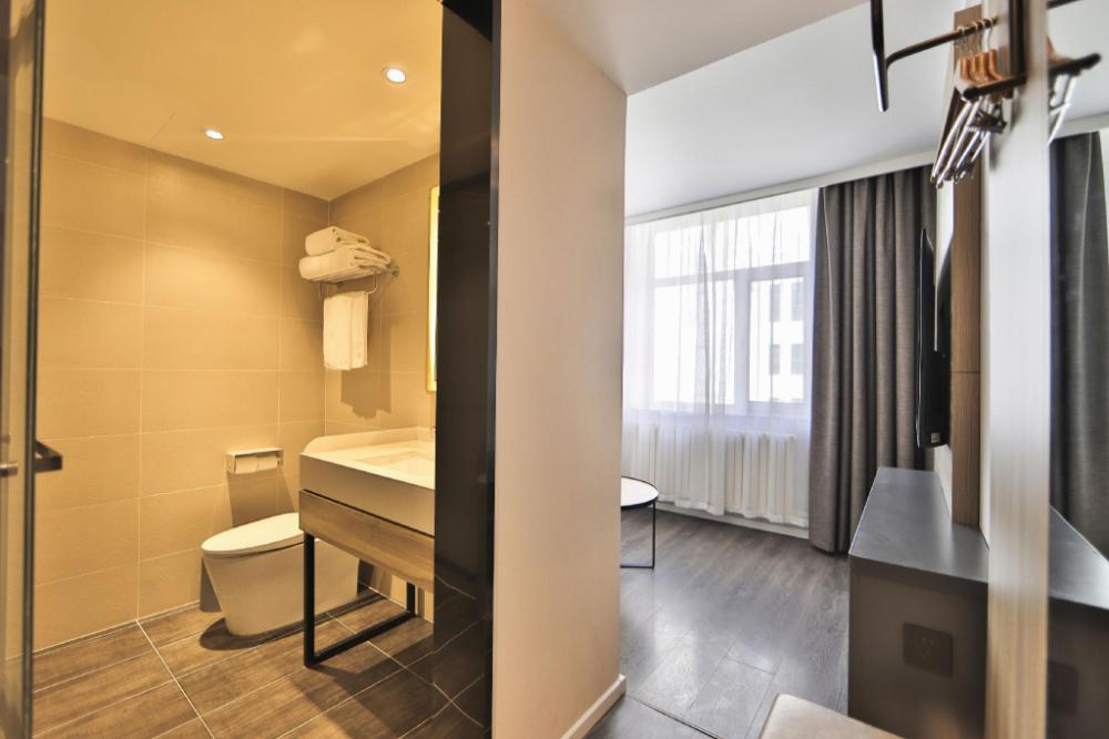 hanting premium hotel changchun railway station