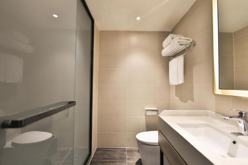 hanting premium hotel changchun railway station