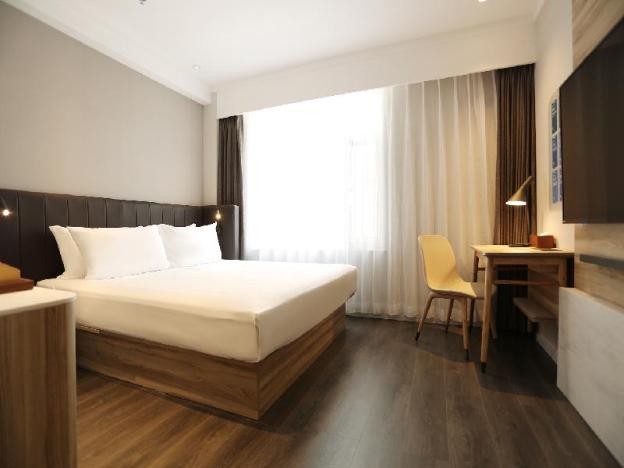 hanting premium hotel changchun railway station