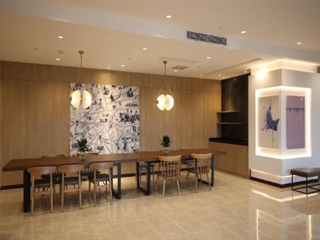 hanting premium hotel zhangjiakou xuanhua north railway station