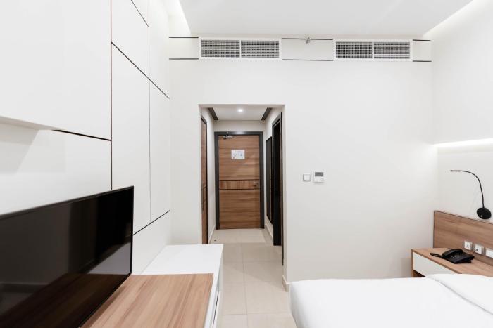 resivation managed by leva
