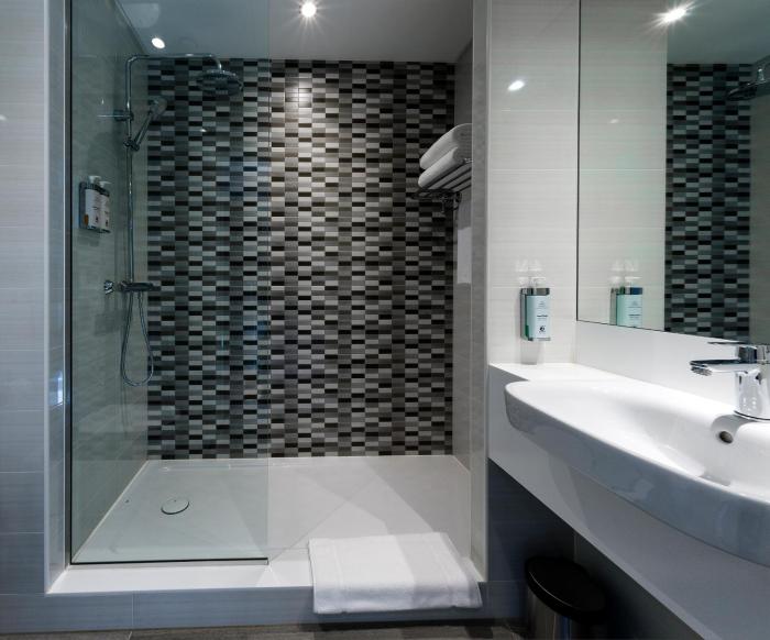 premier inn dubai barsha heights