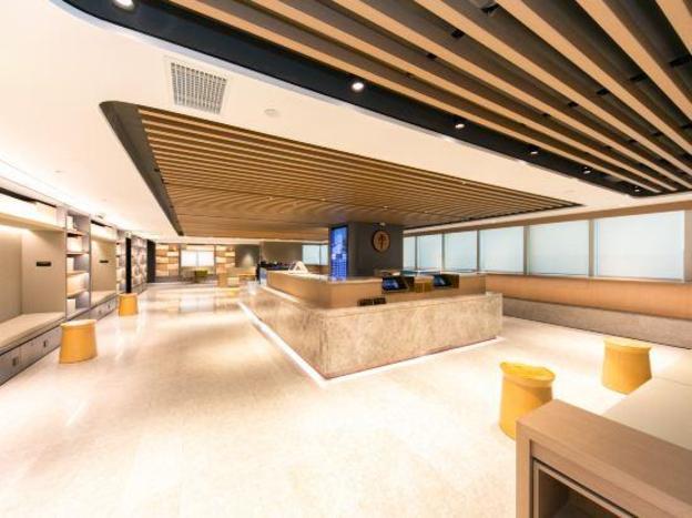 ji hotel shanghai lujiazui mall road store