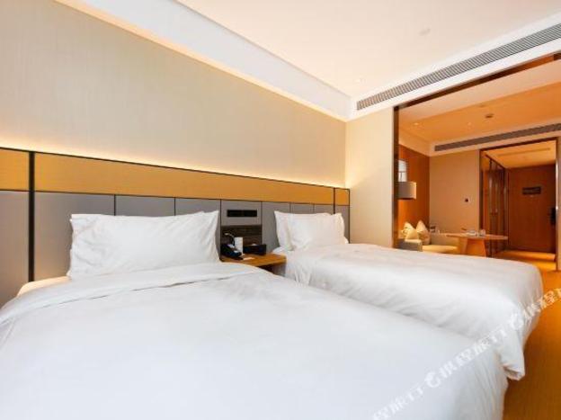 ji hotel shanghai lujiazui mall road store