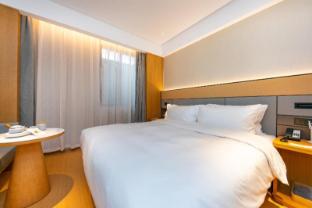 ji hotel shanghai lujiazui mall road store