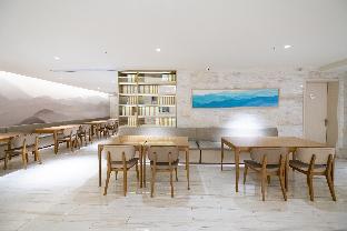 ji hotel urumqi railway bureau satellite plaza