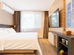 Hanting Premium Hotel Dalian Liaoning Normal University Metro Station,,3 star