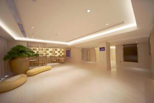 ji hotel renmin university of china metro station