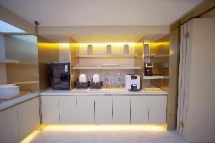 ji hotel renmin university of china metro station