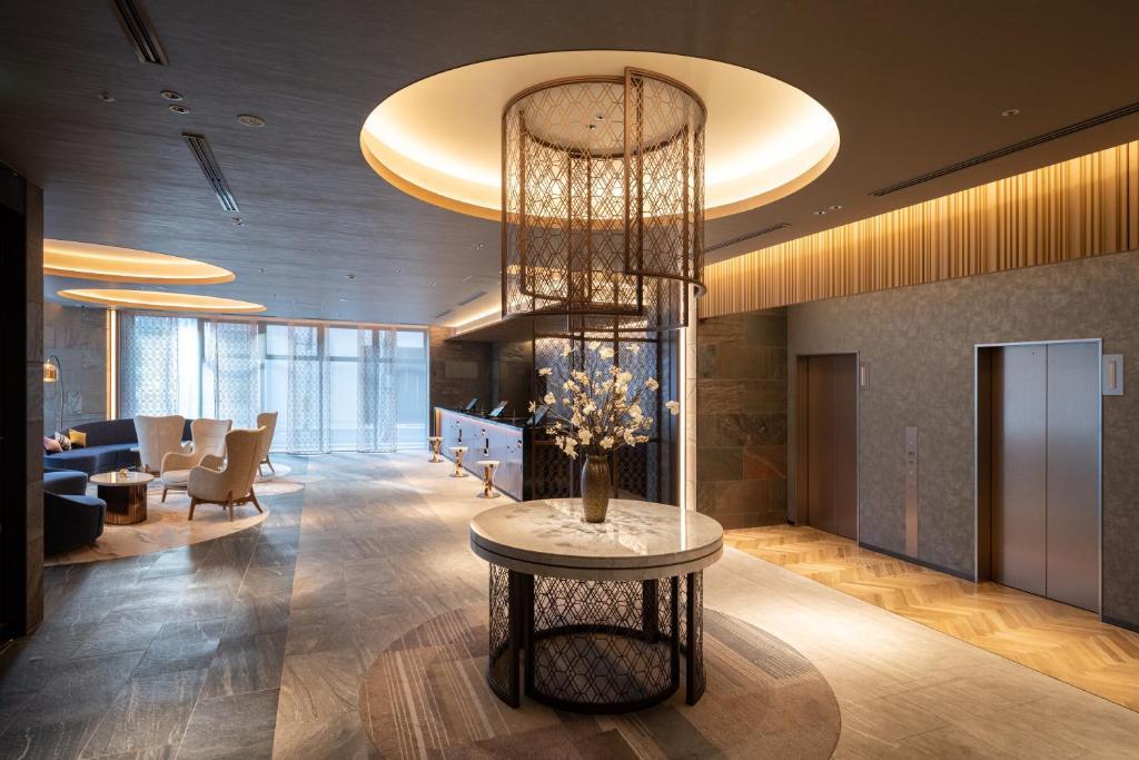 daiwa roynet hotel osaka sakaisuji honmachi premier