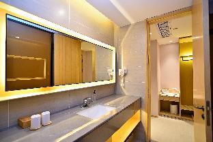 ji hotel dali railway station