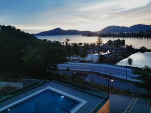 lumut marina heights hotel