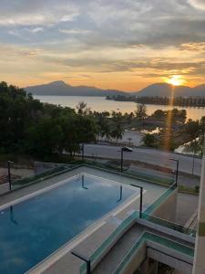 lumut marina heights hotel