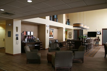 hampton inn and suites pueblo north
