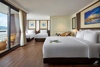 halong capella cruise