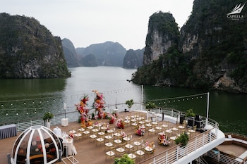 halong capella cruise