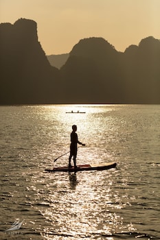 halong capella cruise