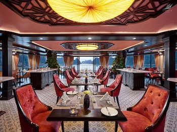 halong capella cruise