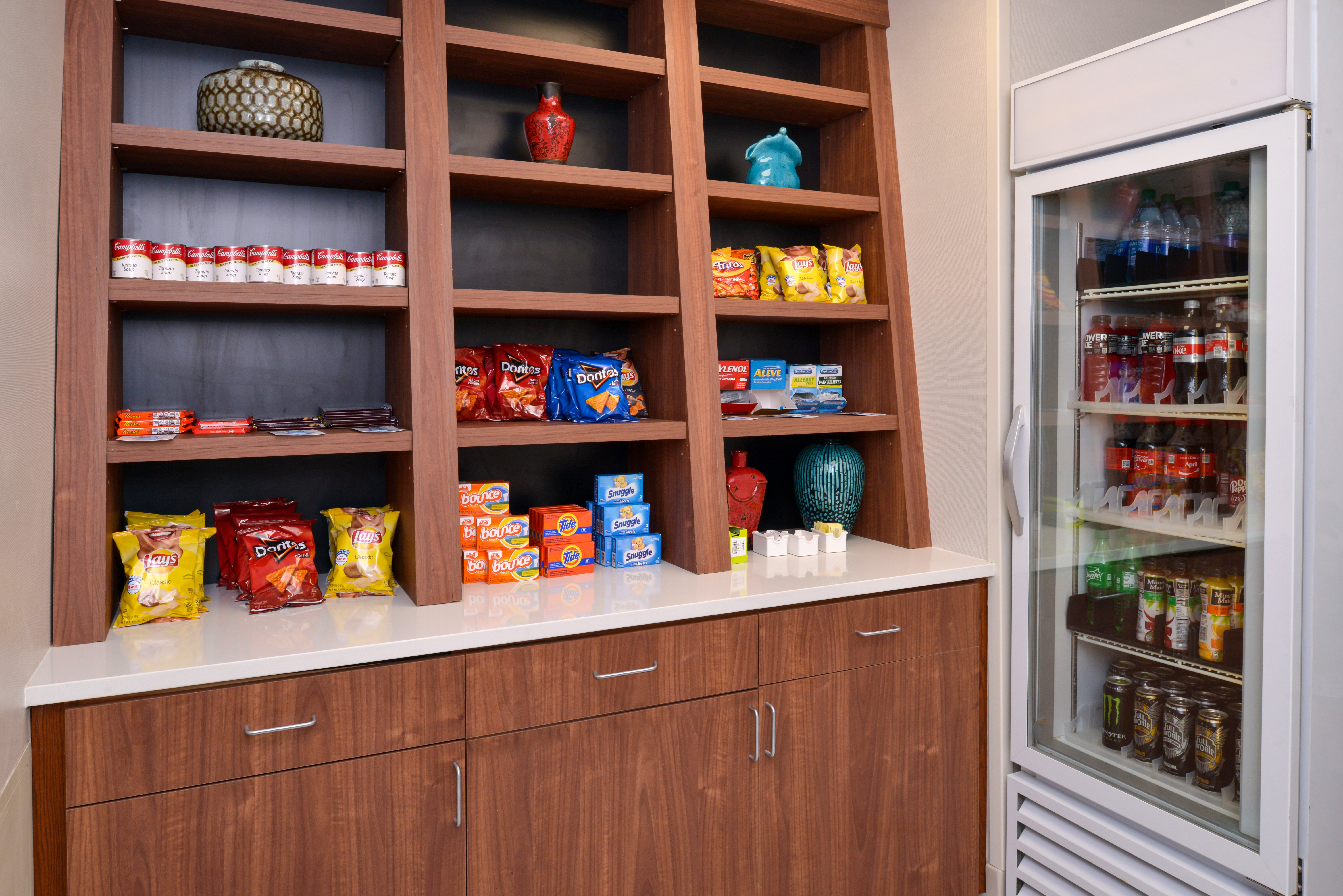 holiday inn express and suites pueblo north by ihg