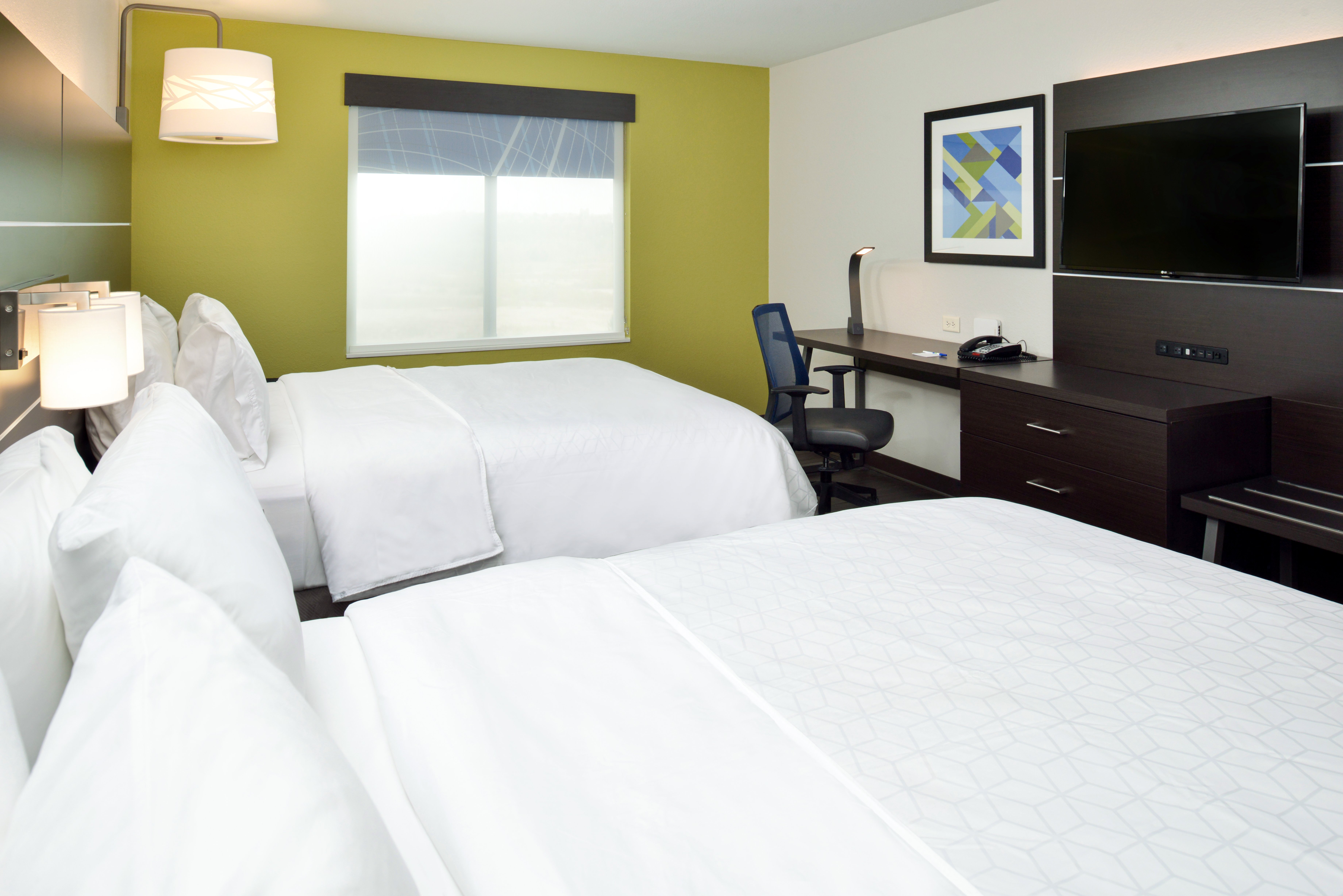 holiday inn express and suites pueblo north by ihg
