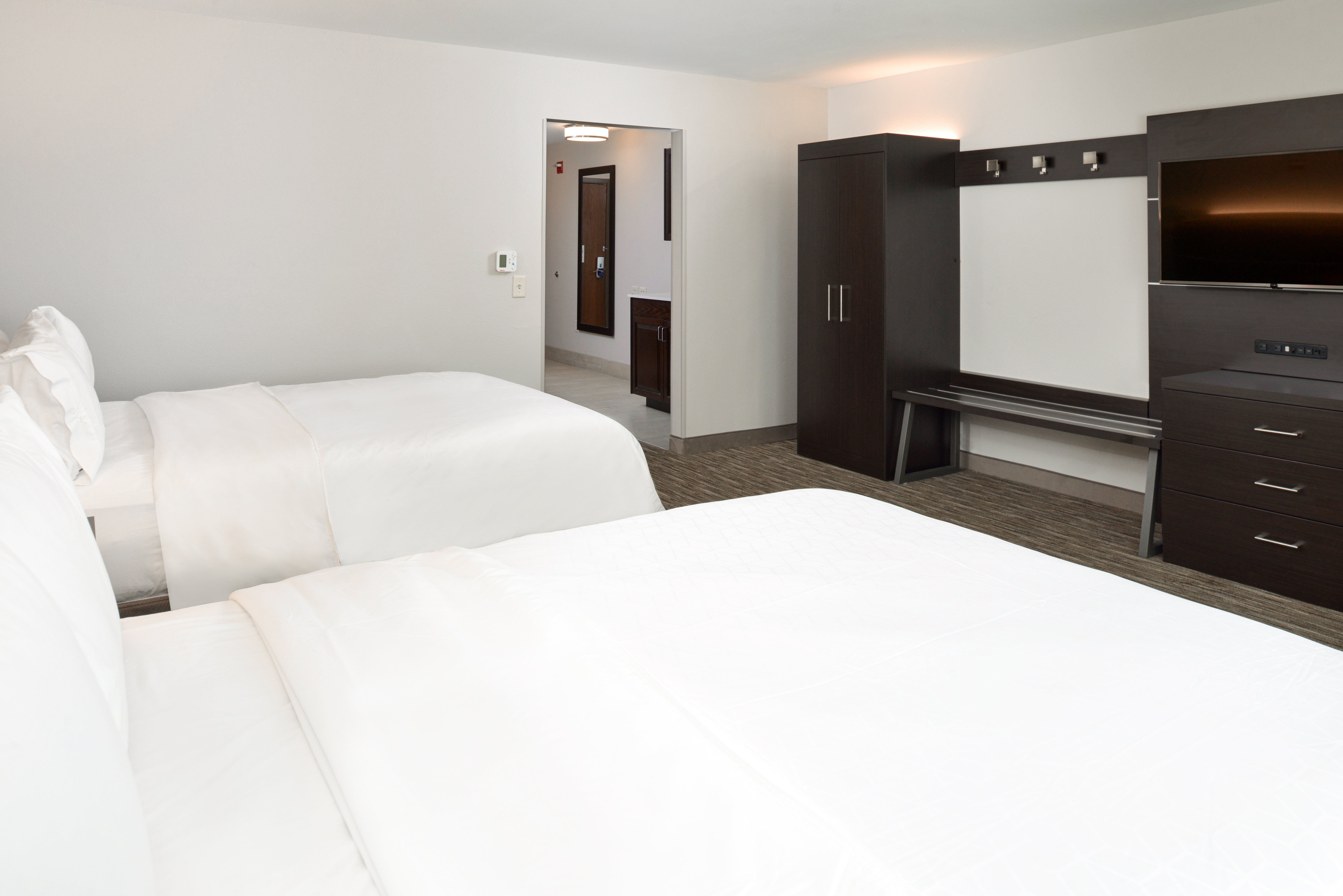 holiday inn express and suites pueblo north by ihg