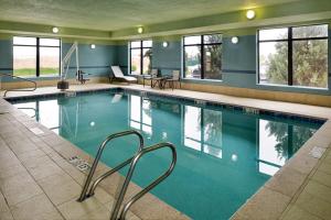 holiday inn express and suites pueblo north by ihg
