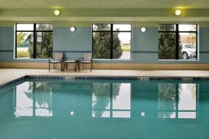 holiday inn express and suites pueblo north by ihg