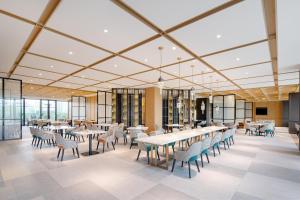 atour hotel yanan luyi park