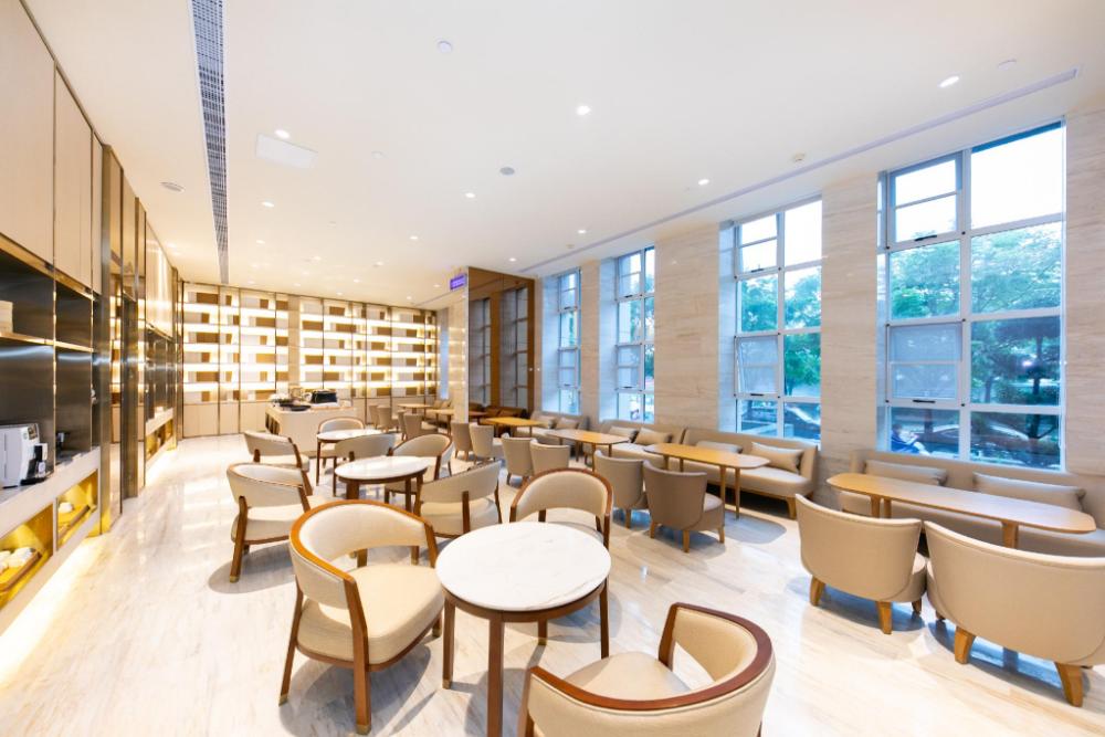 ji hotel xiangyang universal finance city