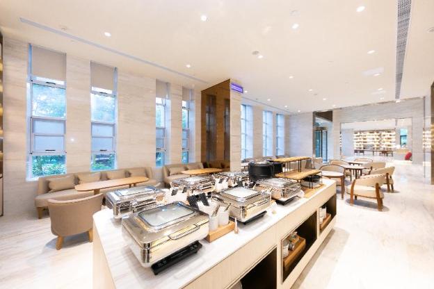 ji hotel xiangyang universal finance city