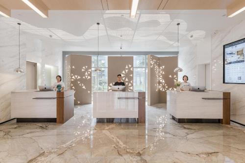 atour hotel industrial park dongsha lake