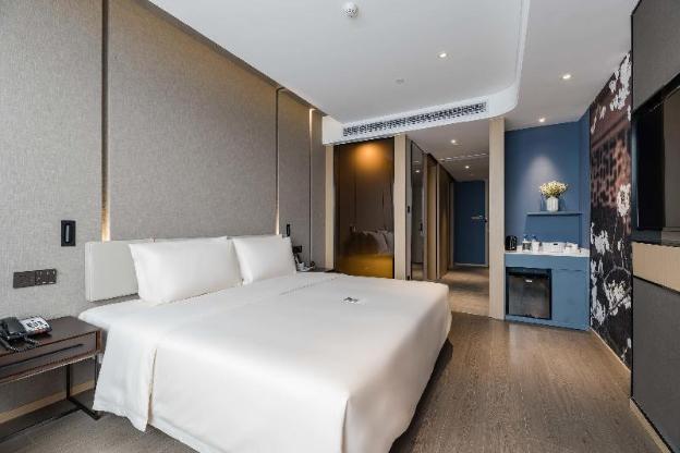 atour hotel industrial park dongsha lake