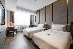 atour hotel industrial park dongsha lake