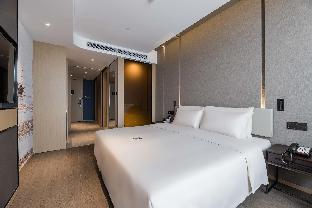 atour hotel industrial park dongsha lake