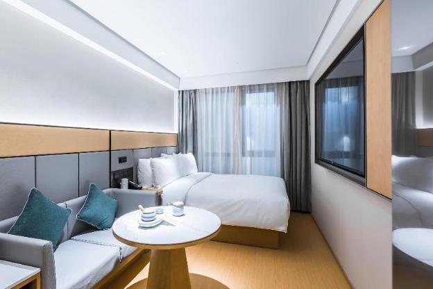 ji hotel shanghai lujiazui world plaza