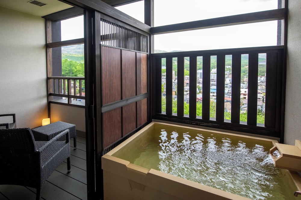 la vista kusatsu hills