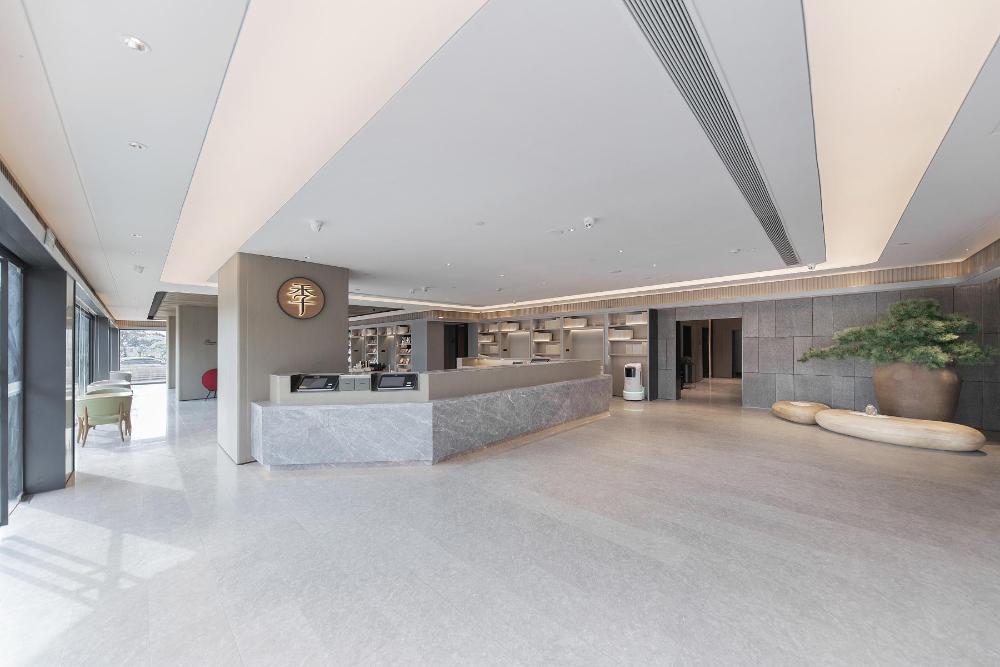 ji hotel kunming economic development zone chunman avenue