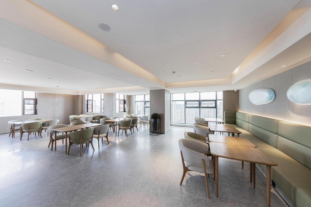 ji hotel kunming economic development zone chunman avenue