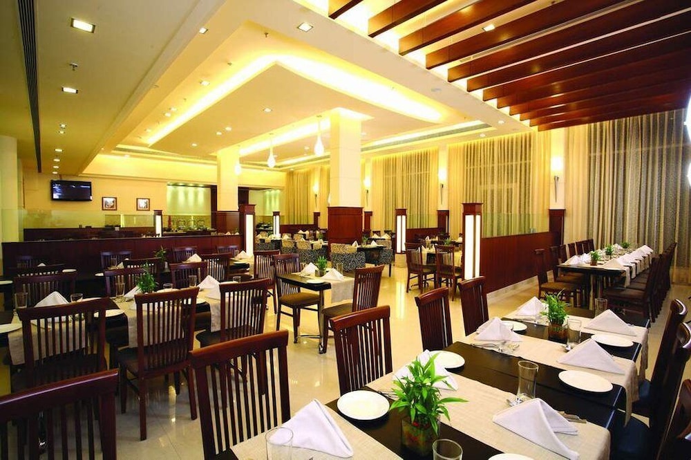 ambrosia sarovar portico