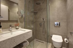 the pearl suites