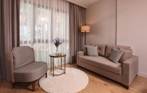 the pearl suites