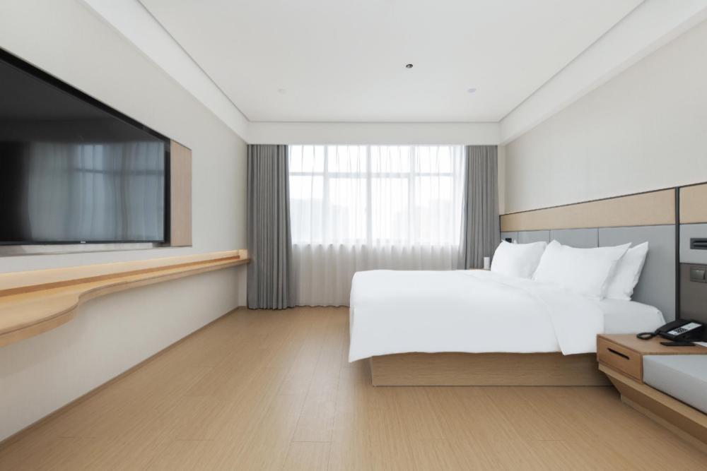ji hotel saoxing binhai industrial park