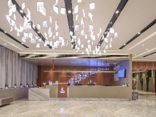 Lavande Hotel Ezhou Evergrande Capital,,3 star