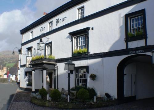 the bear hotel crickhowell