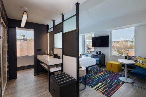 aloft providence downtown