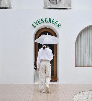 evergreen cafe and hotel