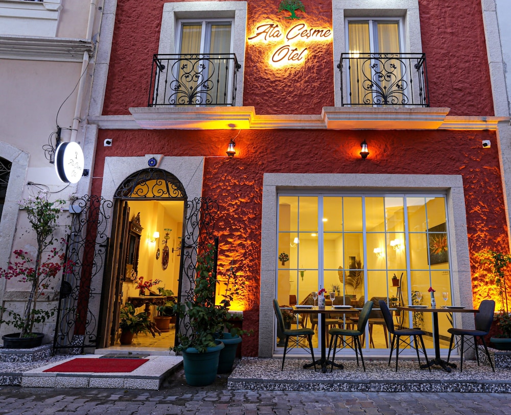 ata cesme otel