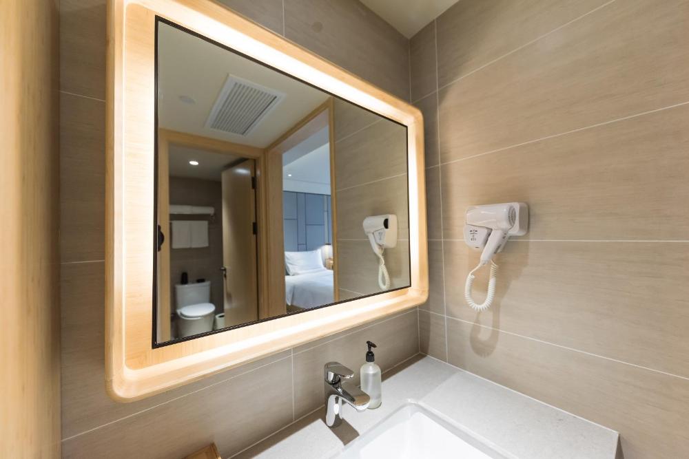 ji hotel hangzhou xianghu middle wanda road