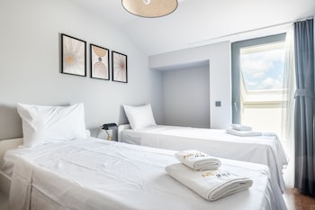 benesta residence by newinn