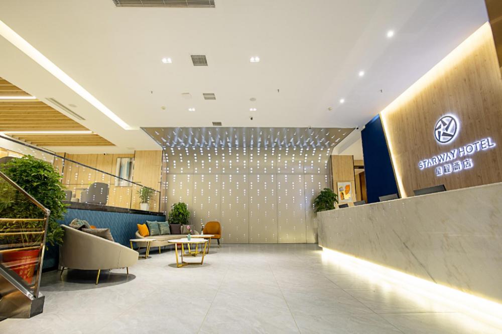 starway hotel zhengzhou erqi plaza minggong road